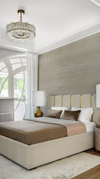 Преображение дома: из барочного замка — в светлый уютный интерьер для большой семьи